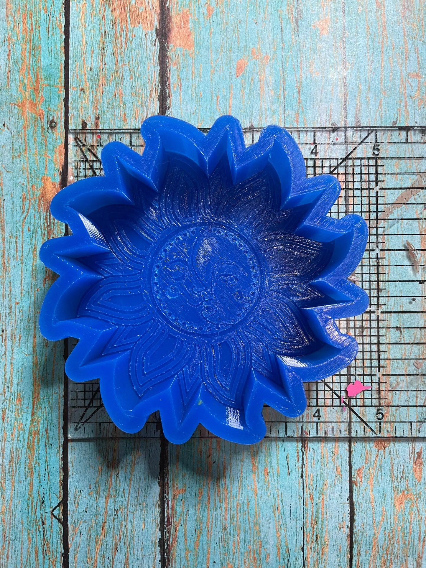 Sun and Moon Mold for Freshies, Soap, Ice, Resin, etc.