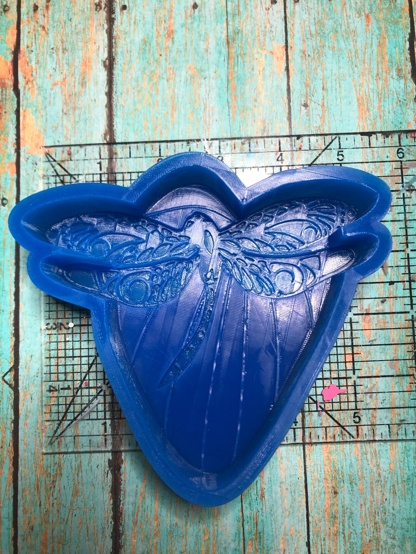 Dragonfly on a Leaf Silicone Mold for Freshies, Soap, Ice, Resin, etc.