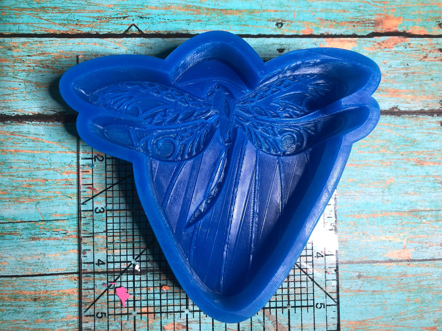 Dragonfly on a Leaf Silicone Mold for Freshies, Soap, Ice, Resin, etc.